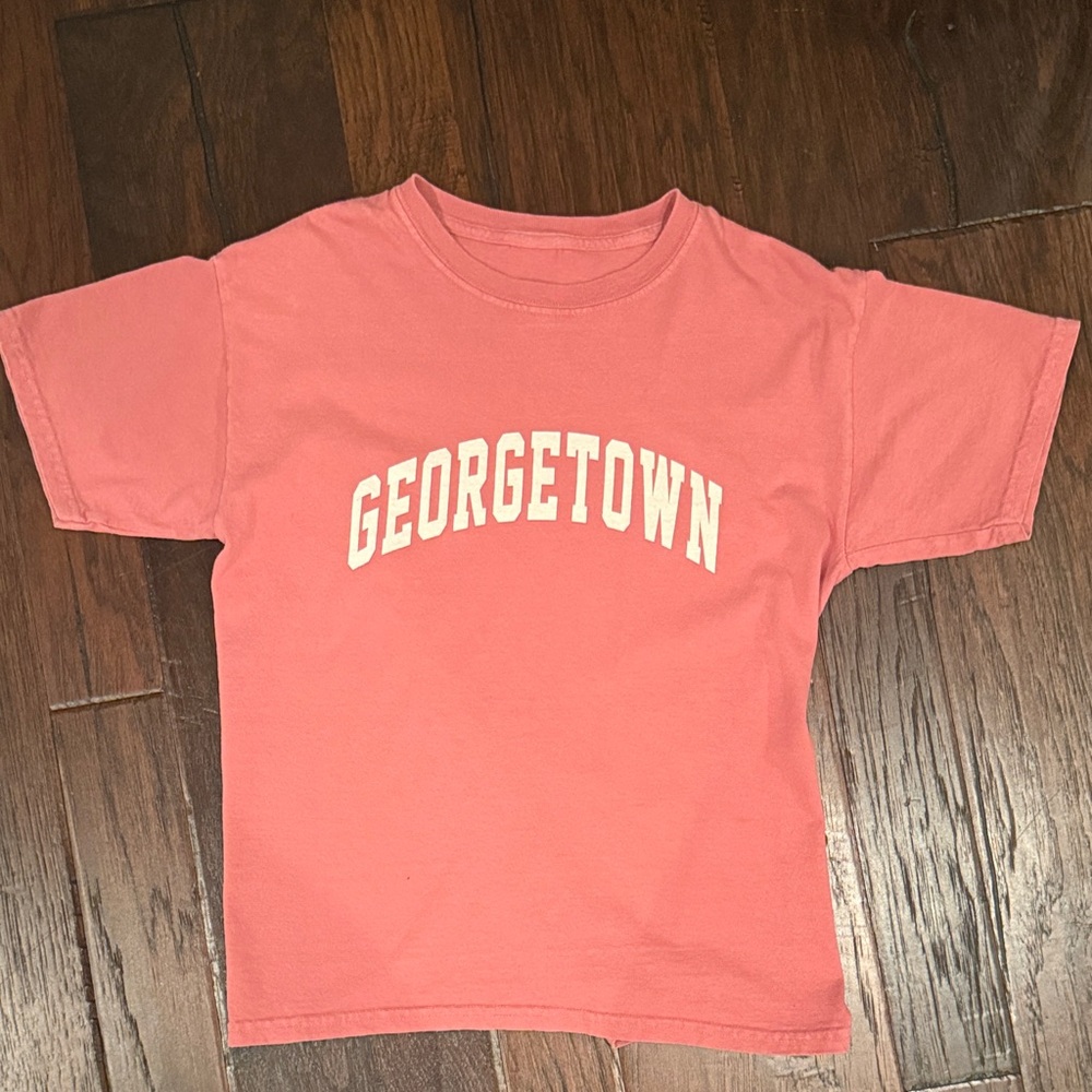 Brandy Melville Georgetown Baby Tee